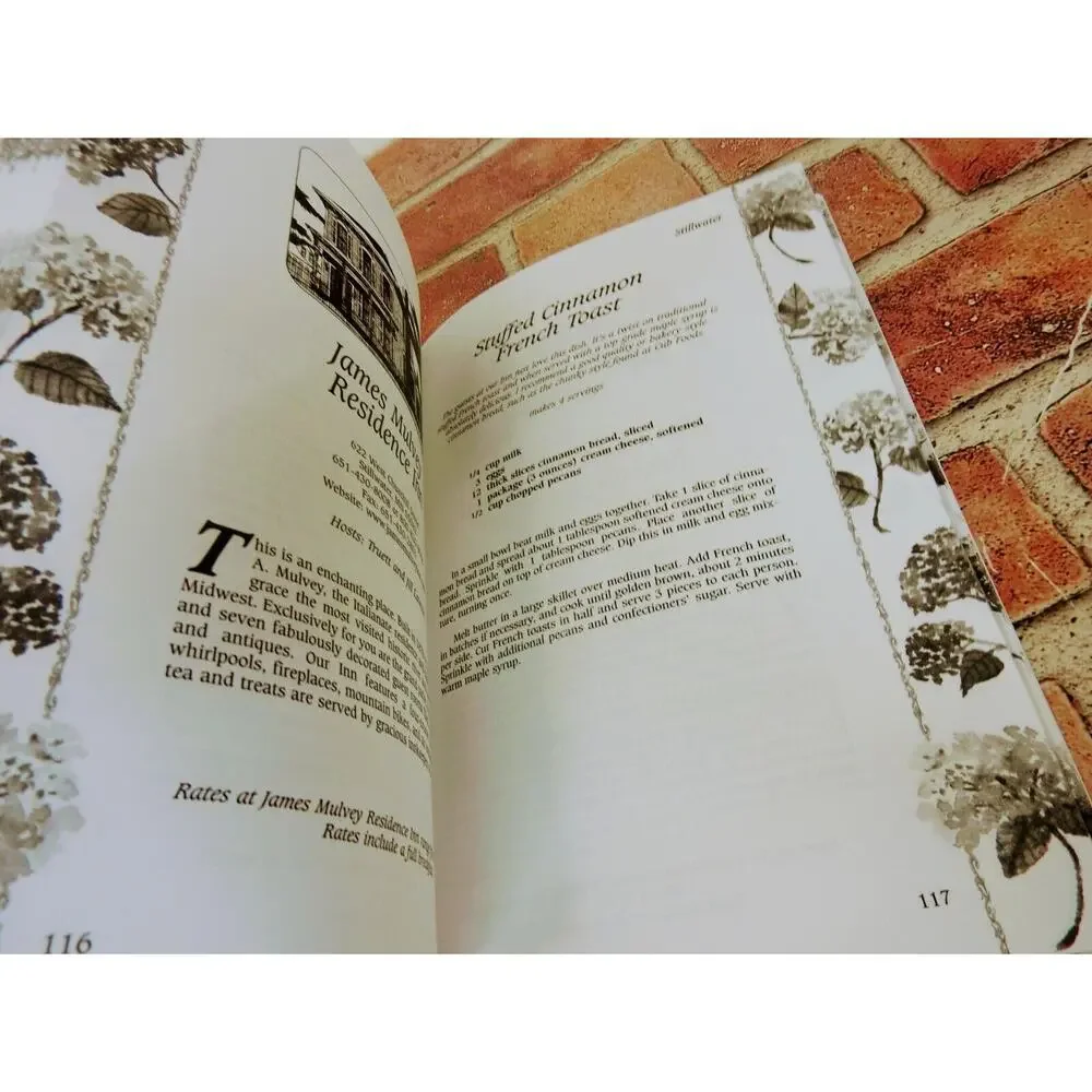 MINNESOTA MORNINGS COMFORT & CUISINE By MN Innkeeper Members Cookbook - Vtg 2000